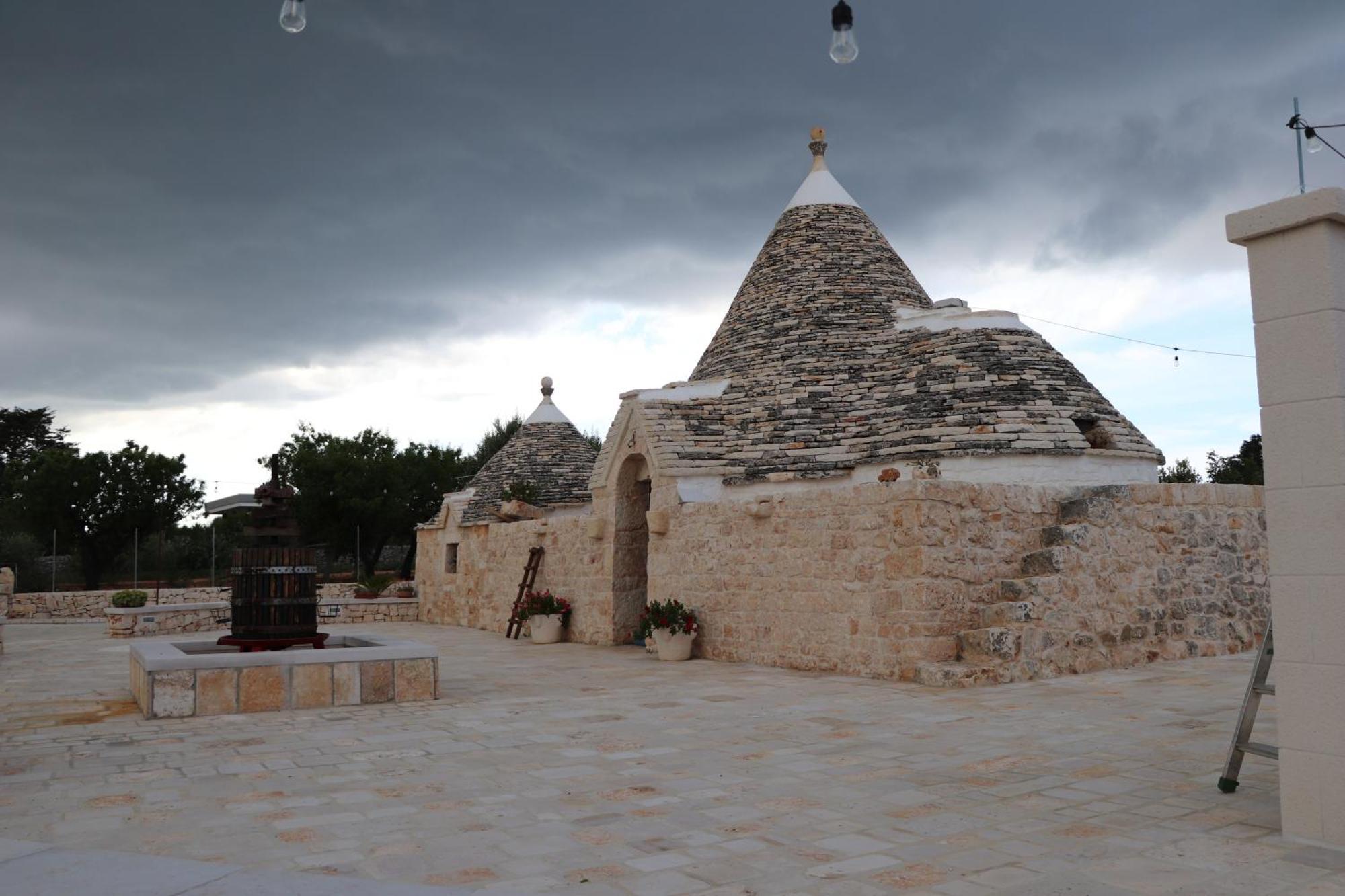 Trullo Famiglia Apartment Putignano